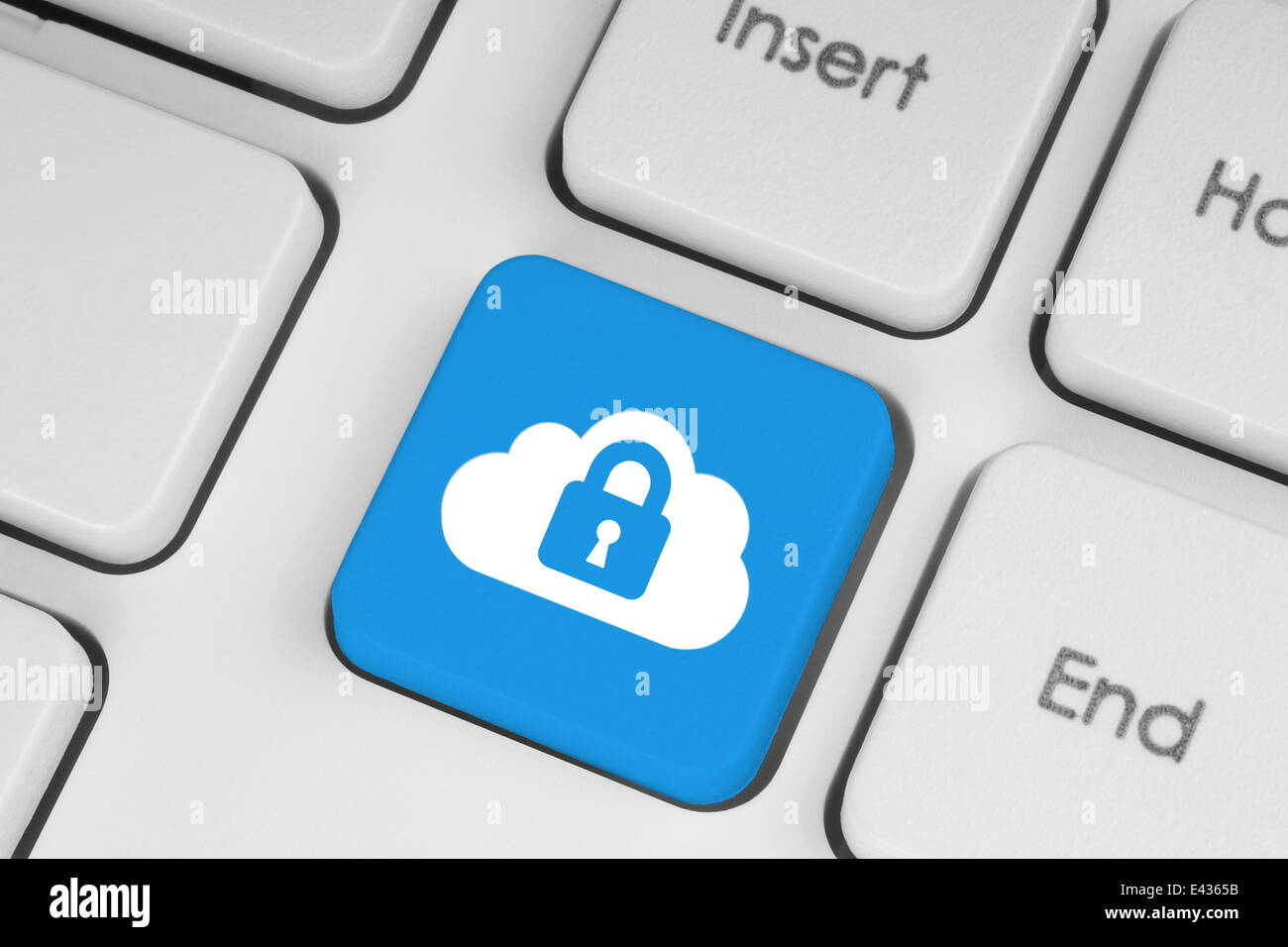 Cloud Computing Security Konzept auf der blauen Schaltfläche Tastatur close-up Stockfoto