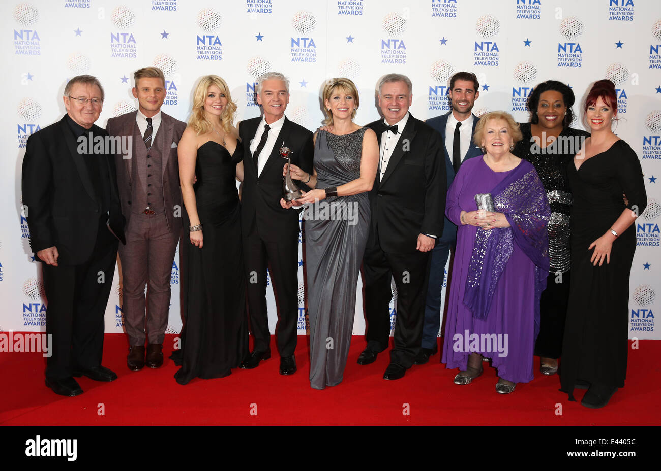 National Television Awards 2014 (NTA) statt in der O2 Arena - Room Featuring drücken: Chris Steele, Jeff Brazier, Holly Willoughby, Phillip Schofield Ruth Langsford, Eamonn Holmes, Matt Johnson, Denise Robertson, Alison Hammond, Sharon Marshall, This Morning W Stockfoto