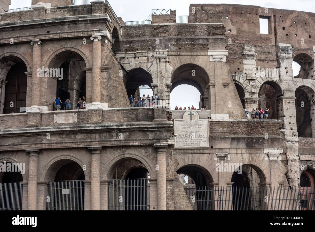 Kolosseum in Rom, Italien, zeigt antike römische Architektur und Geschichte Stockfoto