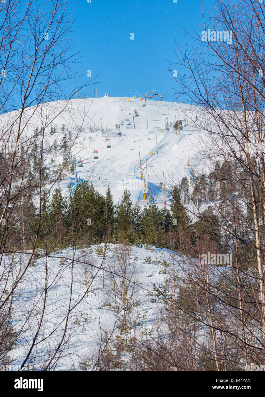 Jugendpfleger Skigebiet in Luosto, Finnland Stockfoto