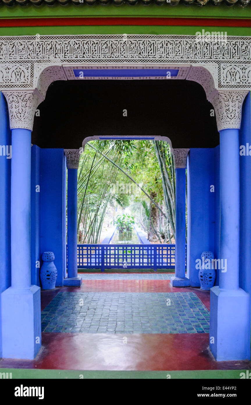 Die beliebte Besucherattraktion, Les Jardins Majorelle, Marrakech, Marokko, die viele Arten von Kakteen enthalten. Stockfoto