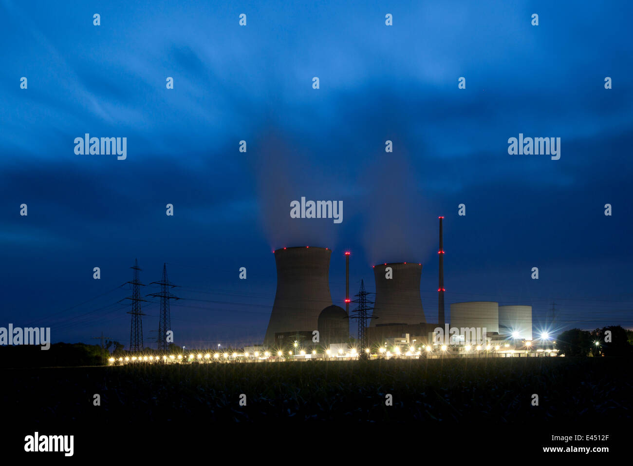 Gundremmingen Nuclear Power Plant, Grundremmingen, Schwaben, Bayern, Deutschland Stockfoto