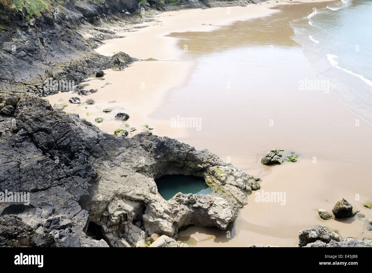 Blue Pool Bay Strand gelegen auf westlich von Gower in der Nähe von Rhossili Llangenith Wales Cymru UK GB Stockfoto