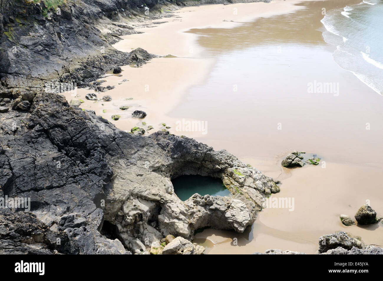 Blue Pool Bay Strand gelegen auf westlich von Gower in der Nähe von Rhossili Llangenith Wales Cymru UK GB Stockfoto