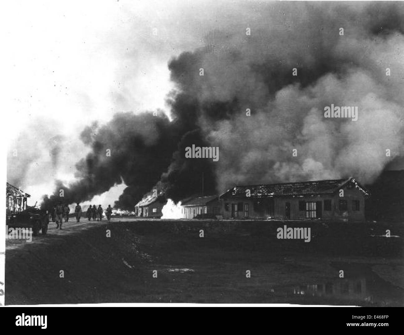 Dieses Bild von SDASM zeigt das verlassene Hauptquartier der Flying Tigers in Hengyang, China, einem wichtigen Standort für die militärische Luftfahrt während des Krieges. Die Stätte bleibt ein historisches Wahrzeichen der Fluggeschichte in China. Stockfoto