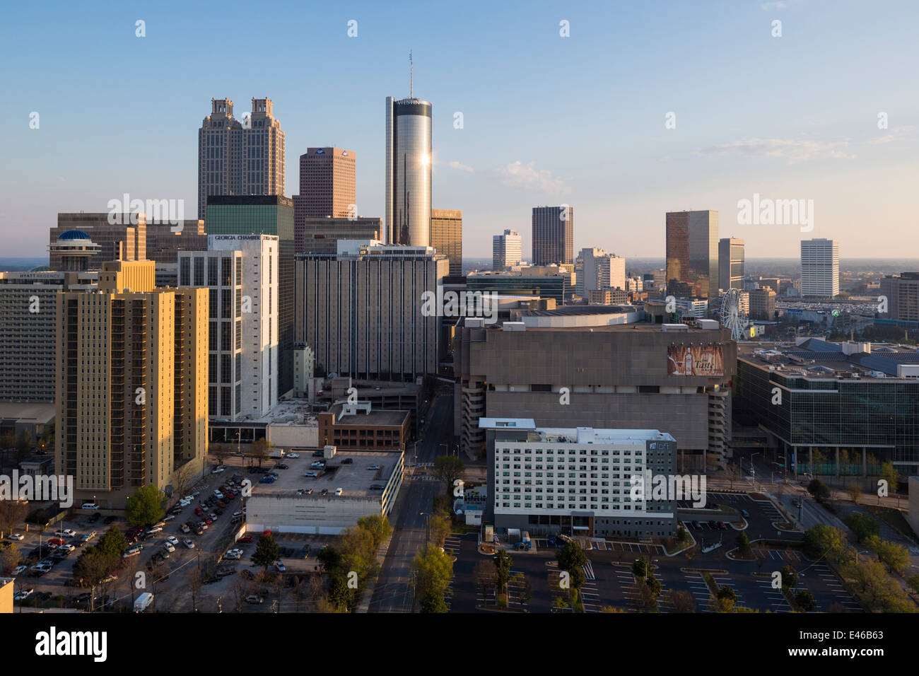 Erhöhten Blick auf die Skyline von Downtown Atlanta, Georgia, Vereinigte Staaten von Amerika Stockfoto