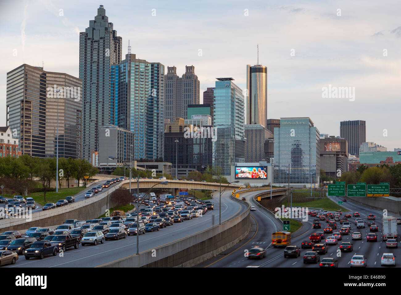 Interstate i-85 führt in Downtown Atlanta, Georgia, Vereinigte Staaten von Amerika Stockfoto