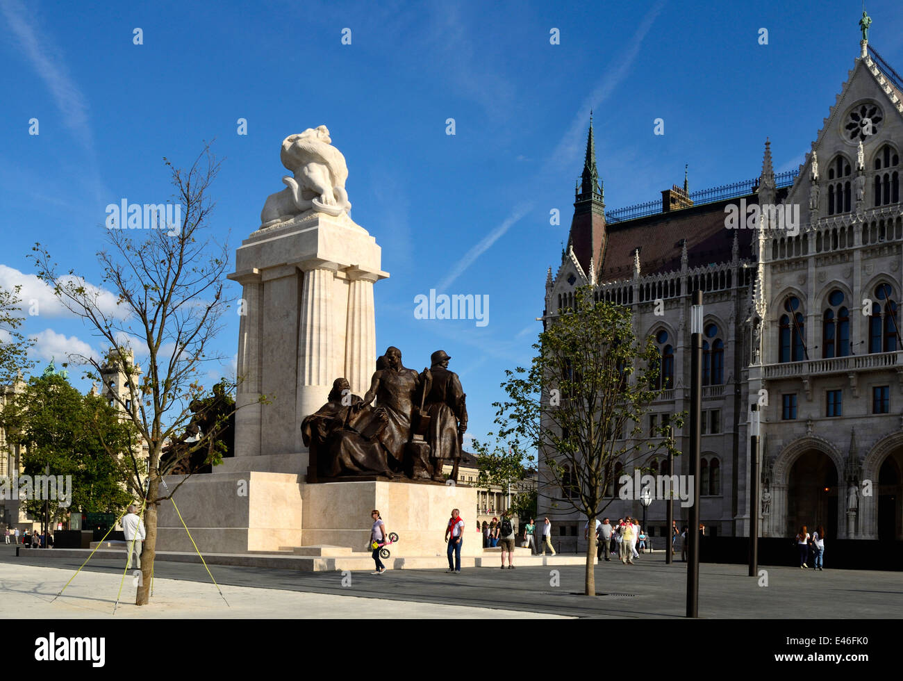 Ungarn Budapest Kossuth Lajos Quadrat Graf Tisza Istvan Statue erneuert Stockfoto