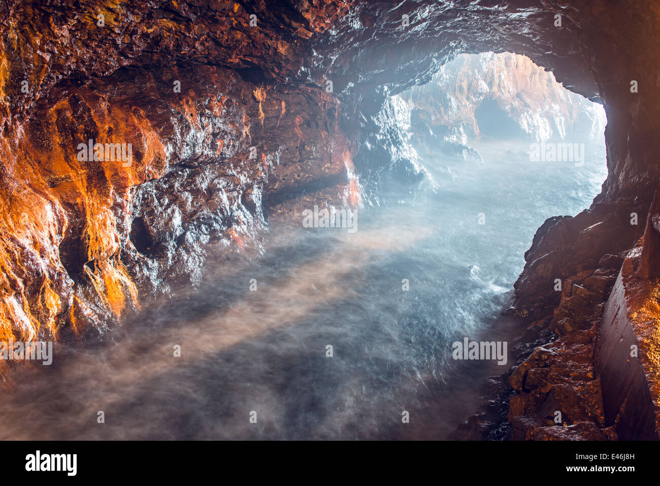 Sandanbeki Höhle in Shirahama, Wakayama, Japan. Stockfoto