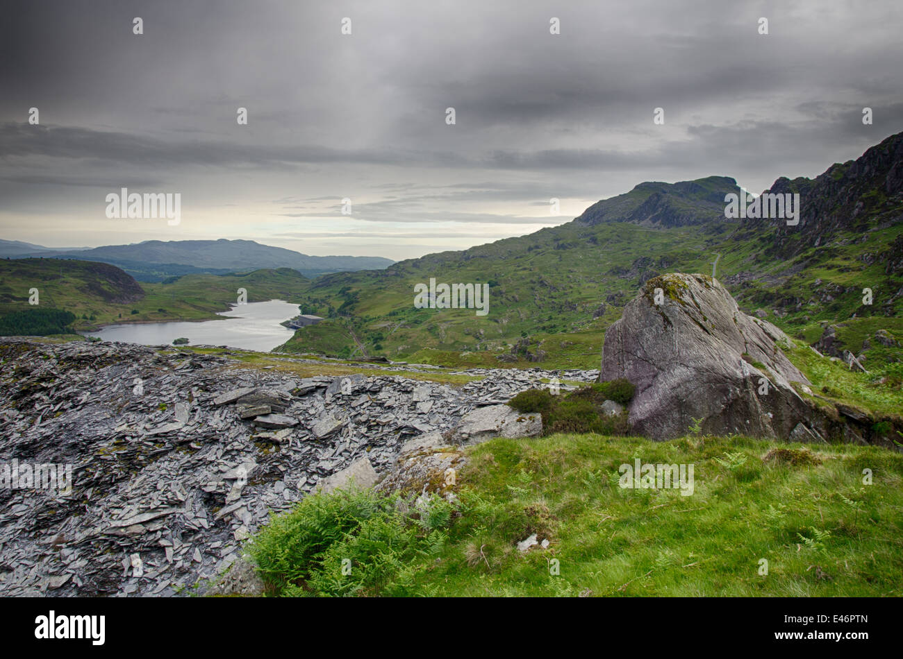 Schiefer Tipps bei Tanygrisiau, oder wieder, Gwynedd Stockfoto