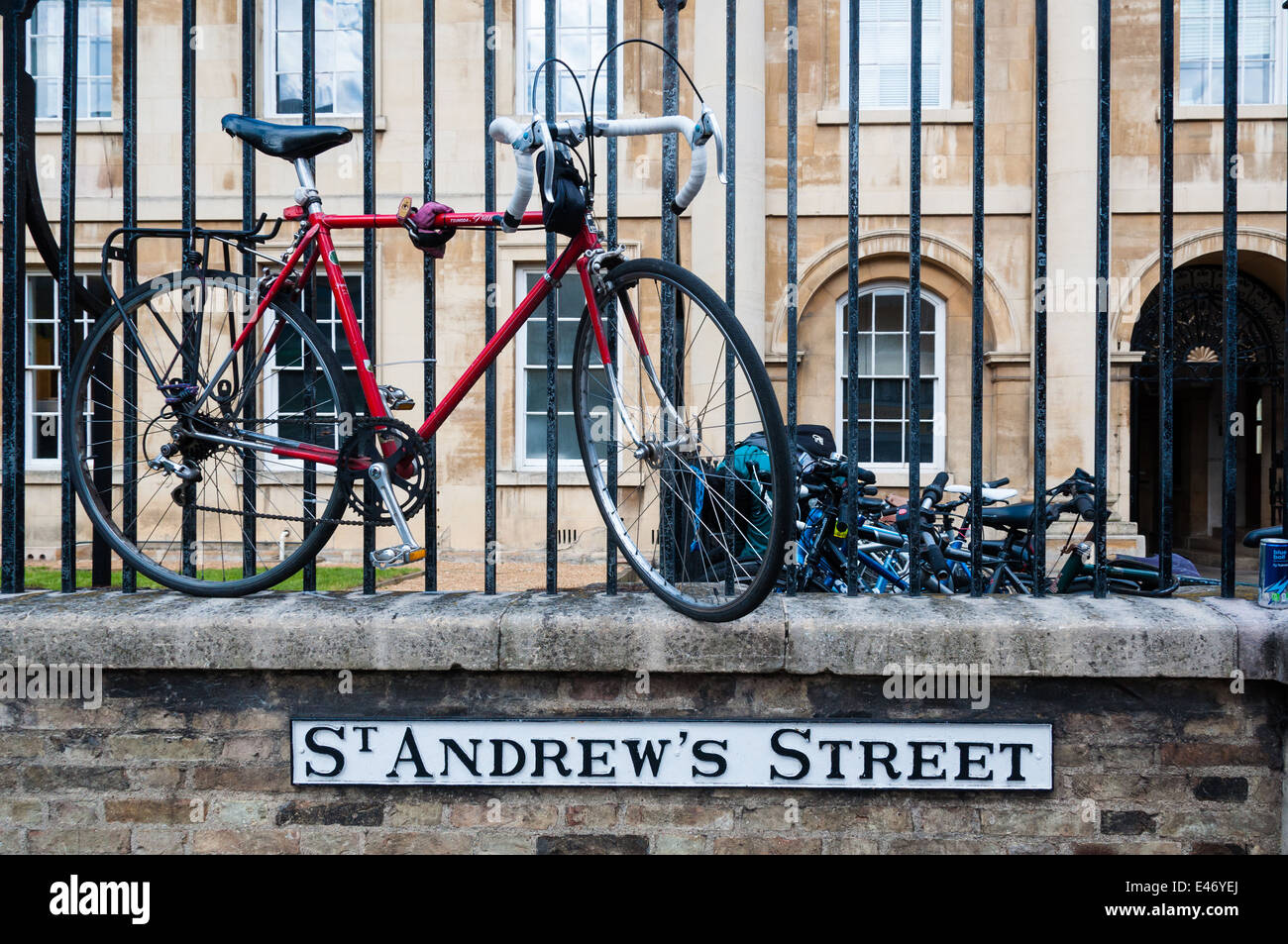 Melden Sie für Cambridge St Andrews Street, England, UK Stockfoto