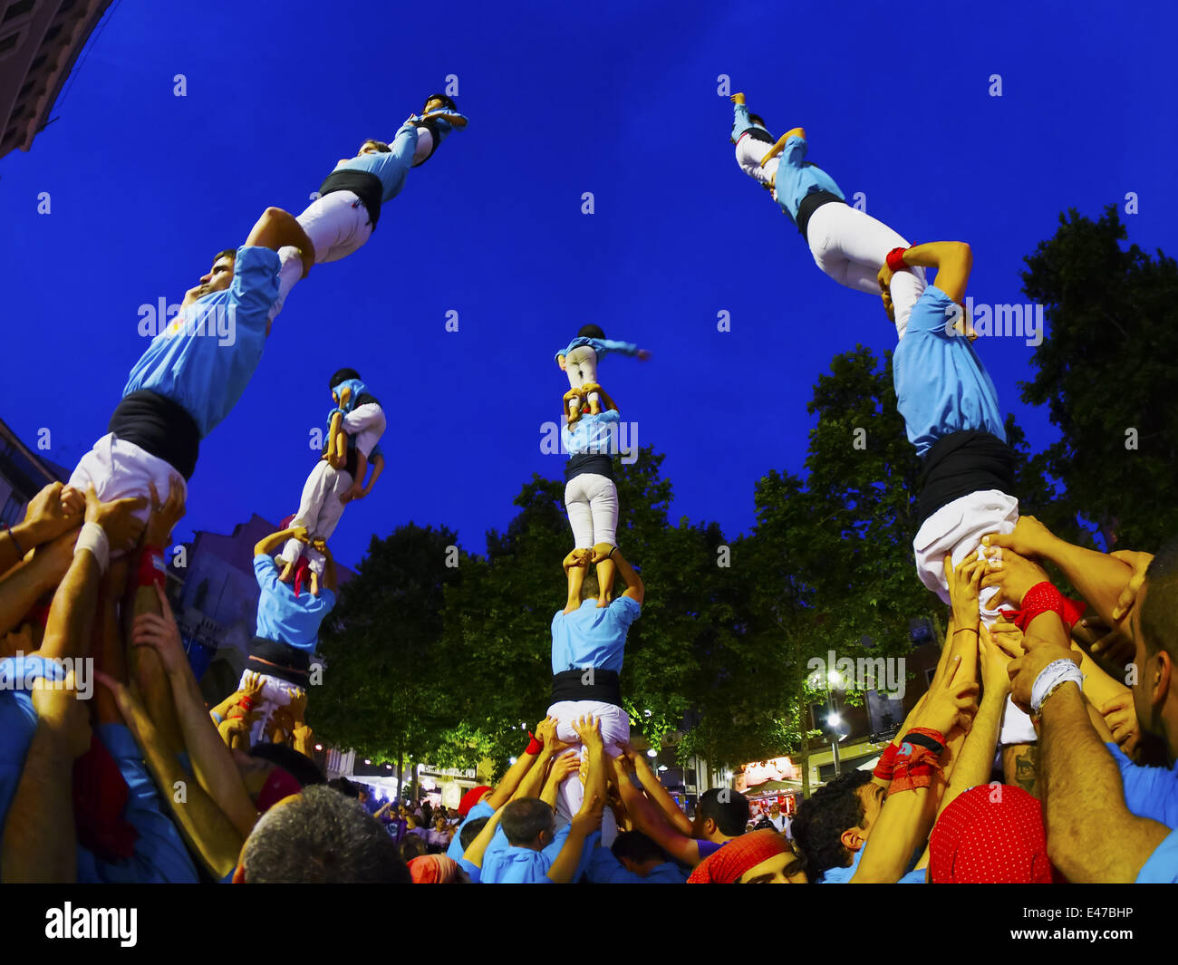 Castells Leistung in Terrassa, Katalonien, Spanien. Ein Castell ist eine menschliche Turm traditionell an Festivals. Stockfoto