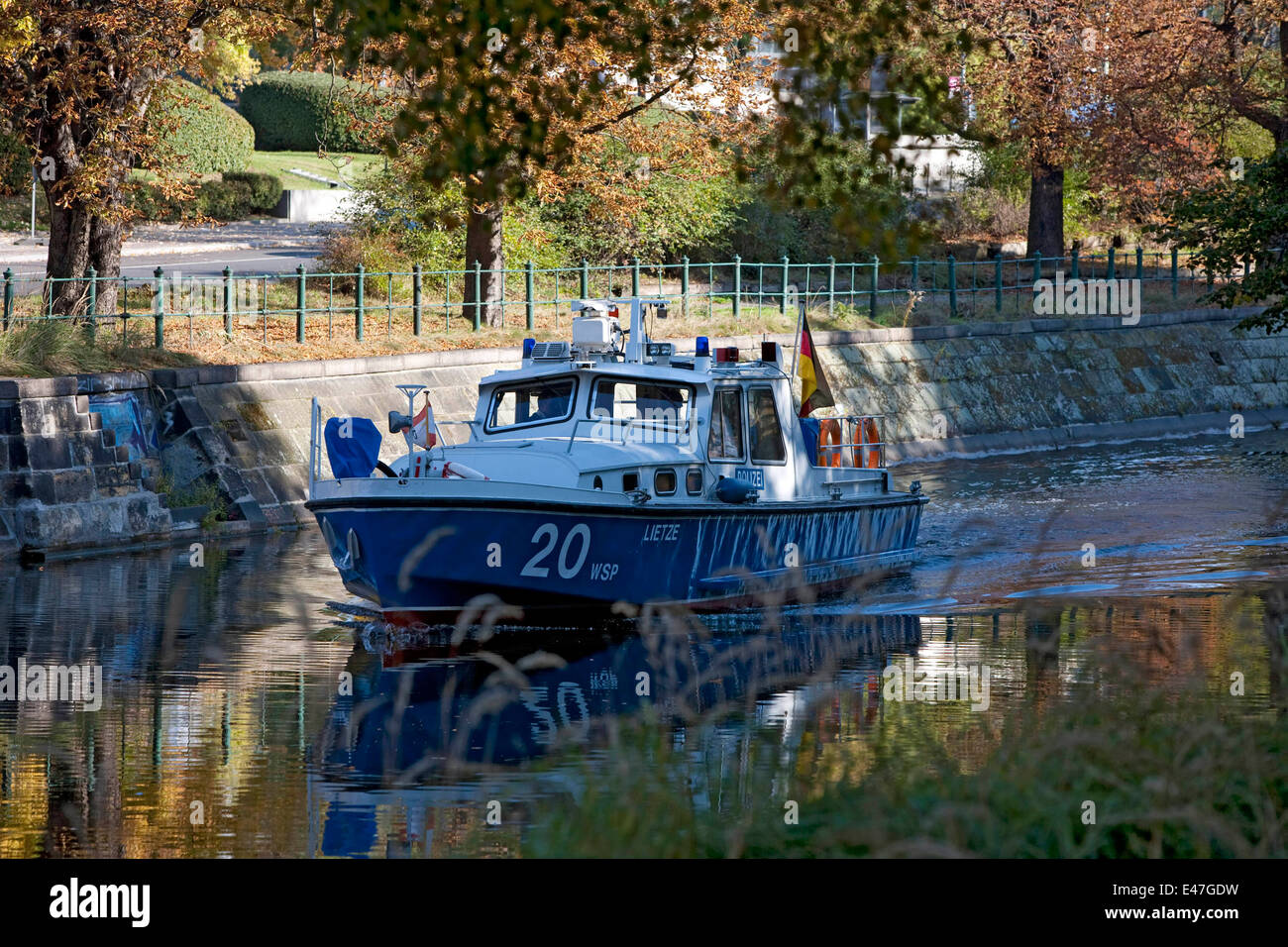 Boot der Wasserschutzpolizei Berlin Stockfoto