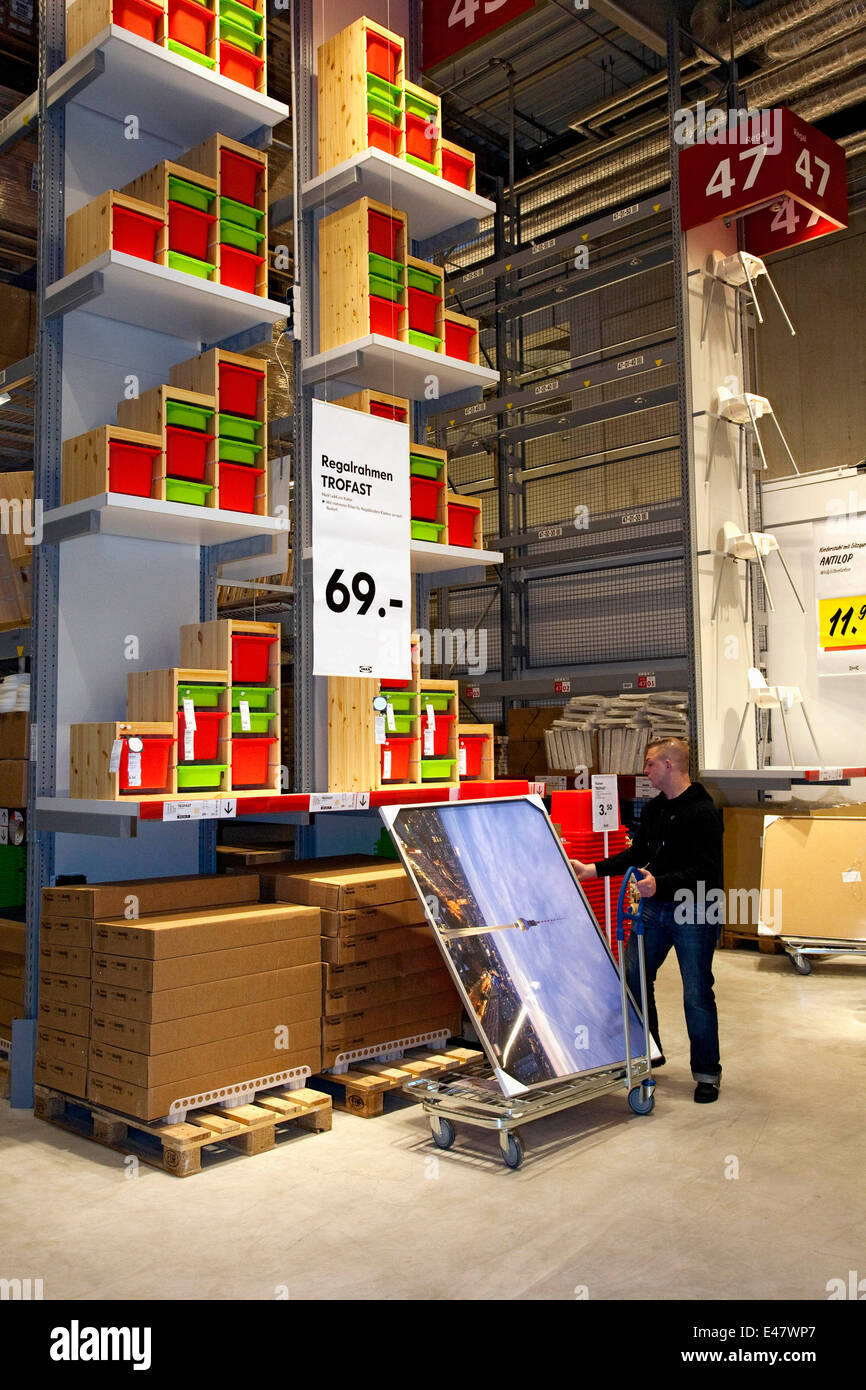 IKEA-Möbelhaus Stockfoto