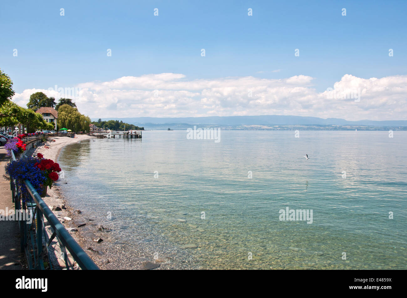 Publier, Amphion-Les-Bains Strand, Genfer See, in der Nähe von Evian-Les-Bains Stockfoto