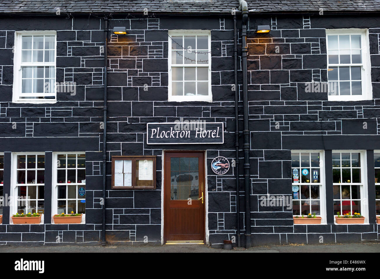 Plockton Hotel und Restaurant in den Highlands von Schottland Stockfoto