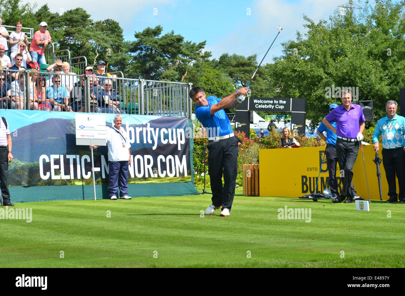Golf.The Promi-Cup. Celtic Manor Resort in Wales.Kenny Logan abschlägt. Robert Timoney/AlamyLiveNews Stockfoto