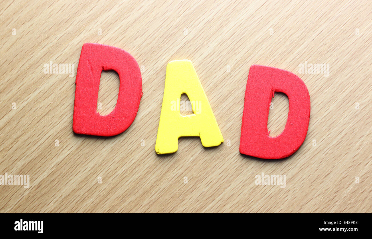 Der Papa-Welt der Farben auf Holz Hintergrund. Stockfoto