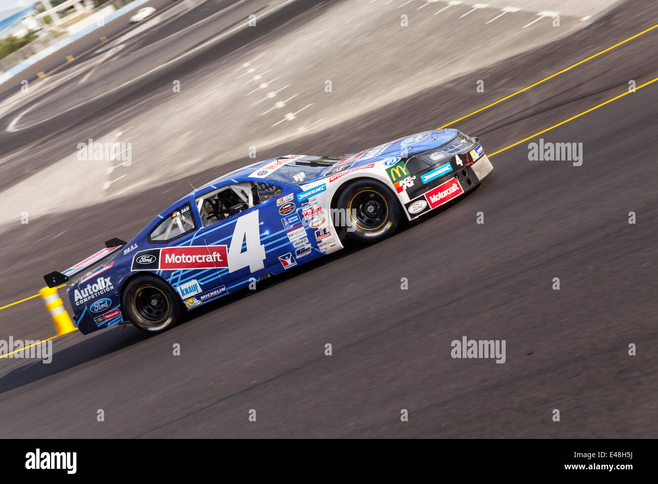 Tours, Frankreich. 5. Juli 2014. NASCAR Whelen Euroserie Rennen auf dem Speedway Tours, Tours, Frankreich. Stockfoto