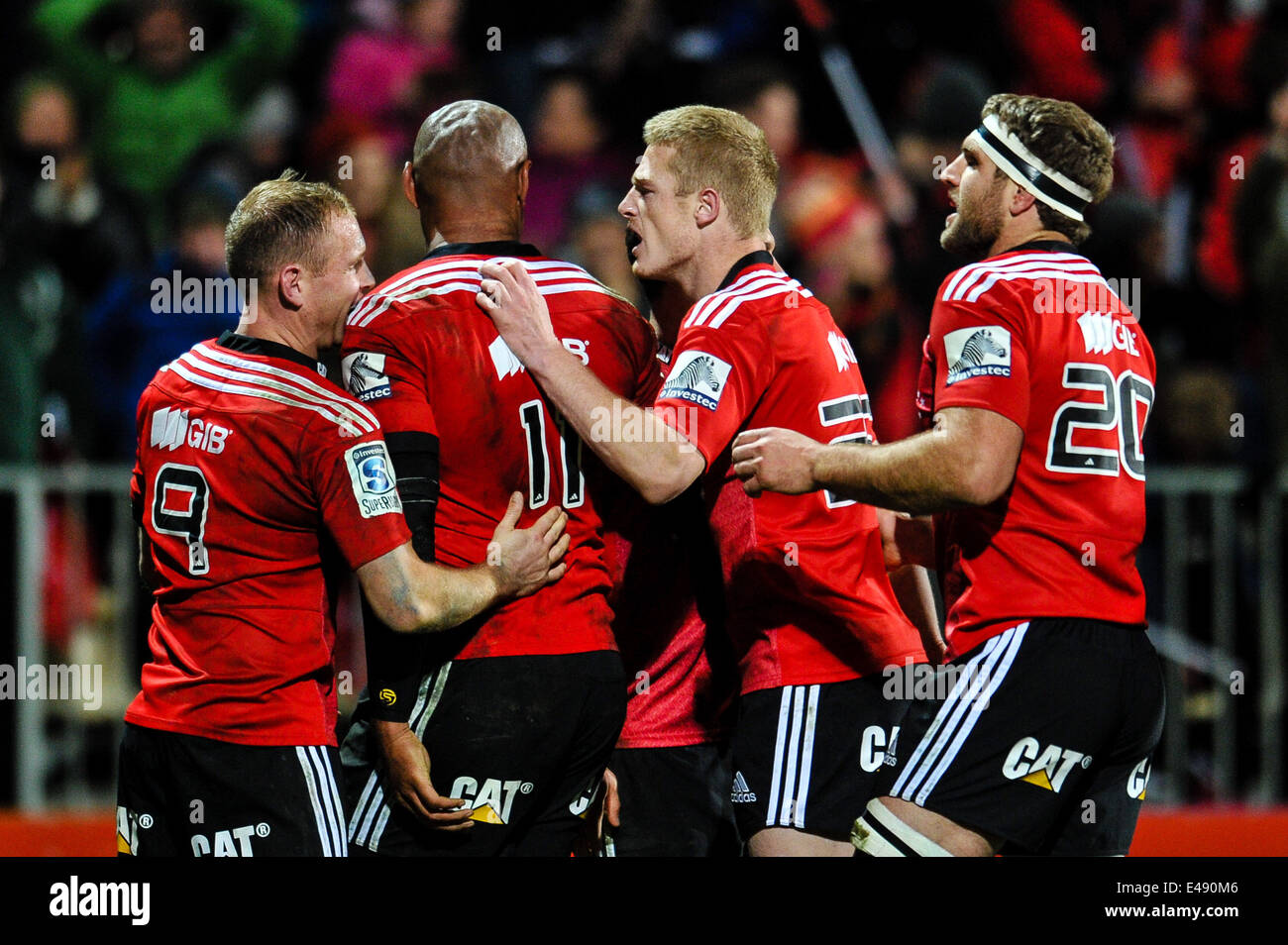 Christchurch, Neuseeland. 5. Juli 2014. Die Kreuzfahrer feiern Nemani Nadolo versuchen Sie es in der Super Rugby-Spiel Crusaders vs. The Blues, AMI Stadium, Christchurch Credit: Action Plus Sport/Alamy Live News Stockfoto