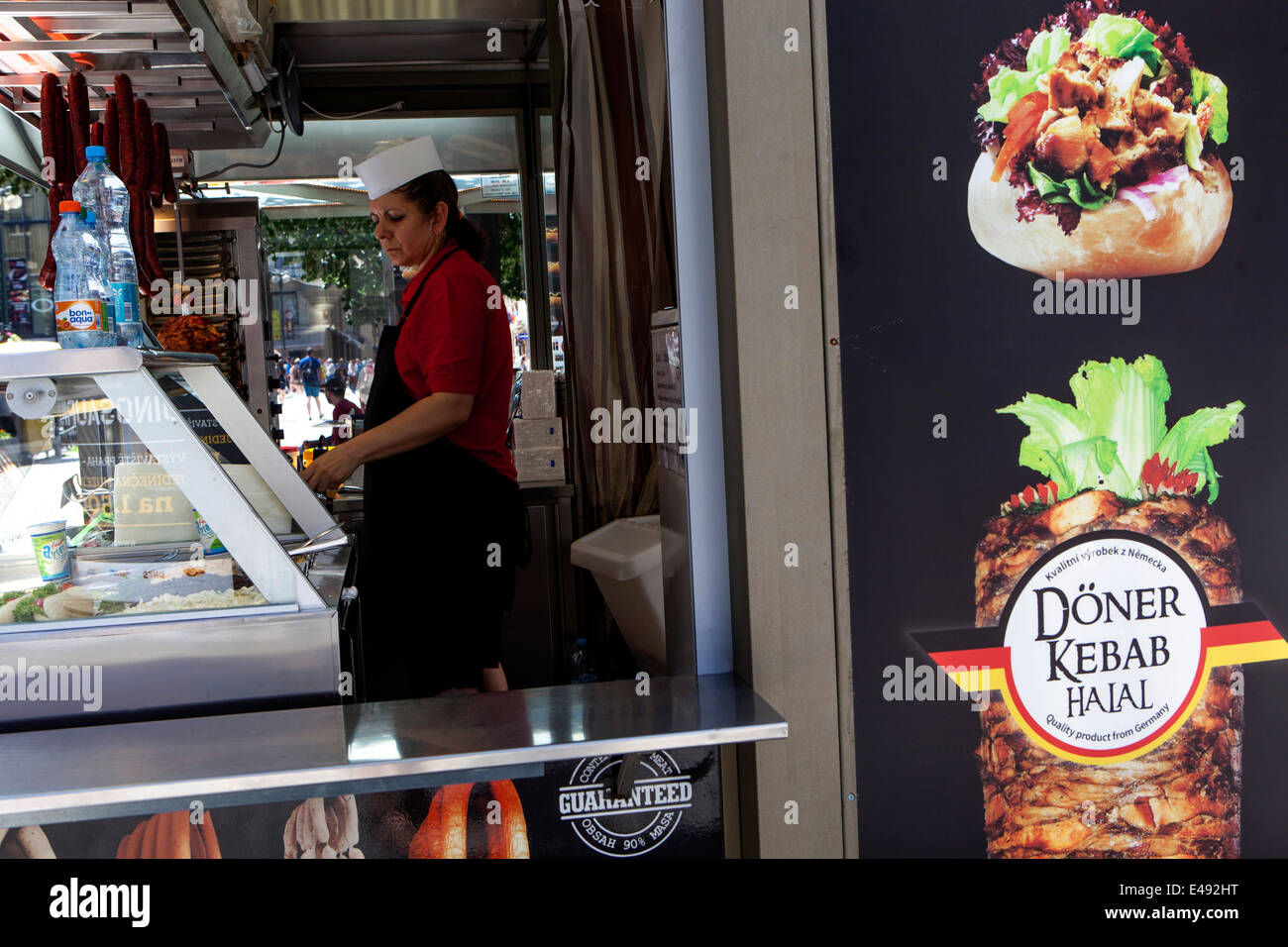 Döner Kebab, Halal, Fast Food stall, Altstadt in Prag in der Tschechischen Republik Stockfoto