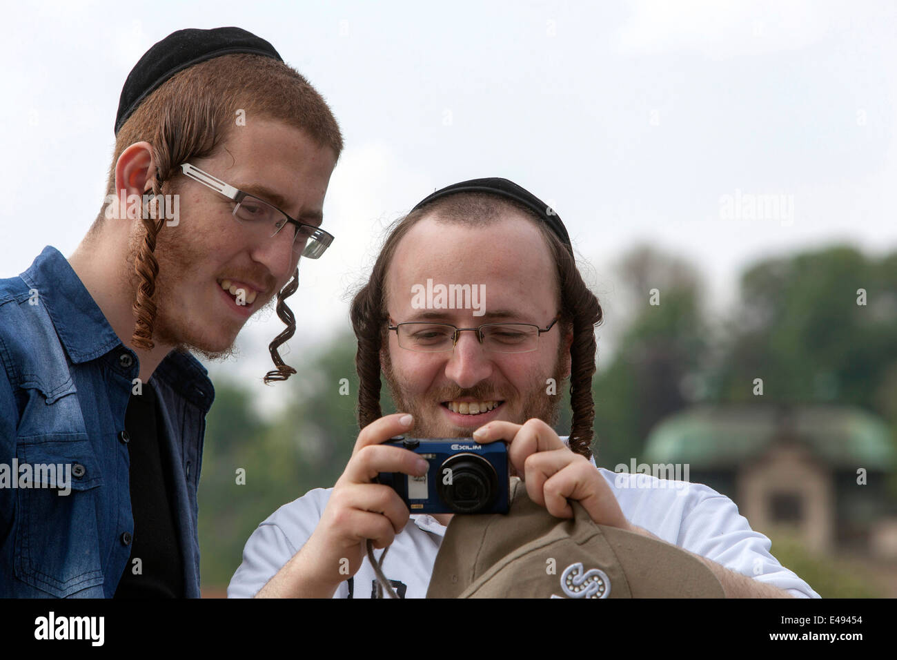Orthodoxe Juden in Prag Tschechische Republik Juden reisen Stockfoto