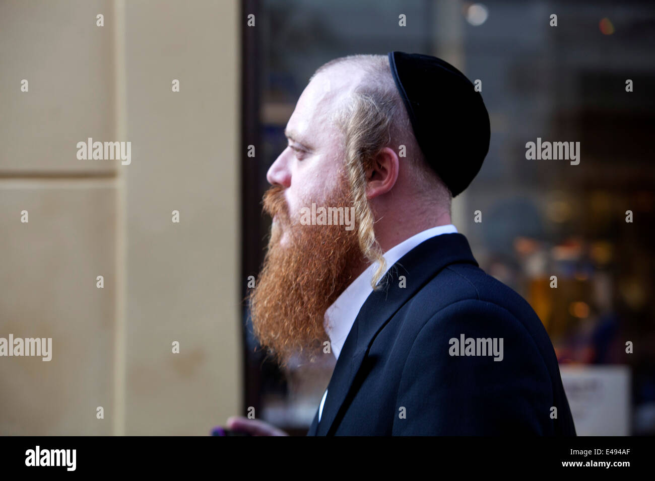 Orthodoxe Juden in Prag Stockfoto