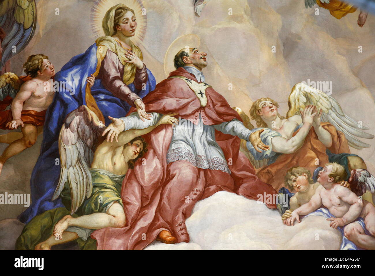 Kuppel Fresko der Fürsprache von Charles Borromeo unterstützt durch die Jungfrau Maria, Karlskirche, Wien, Österreich Stockfoto