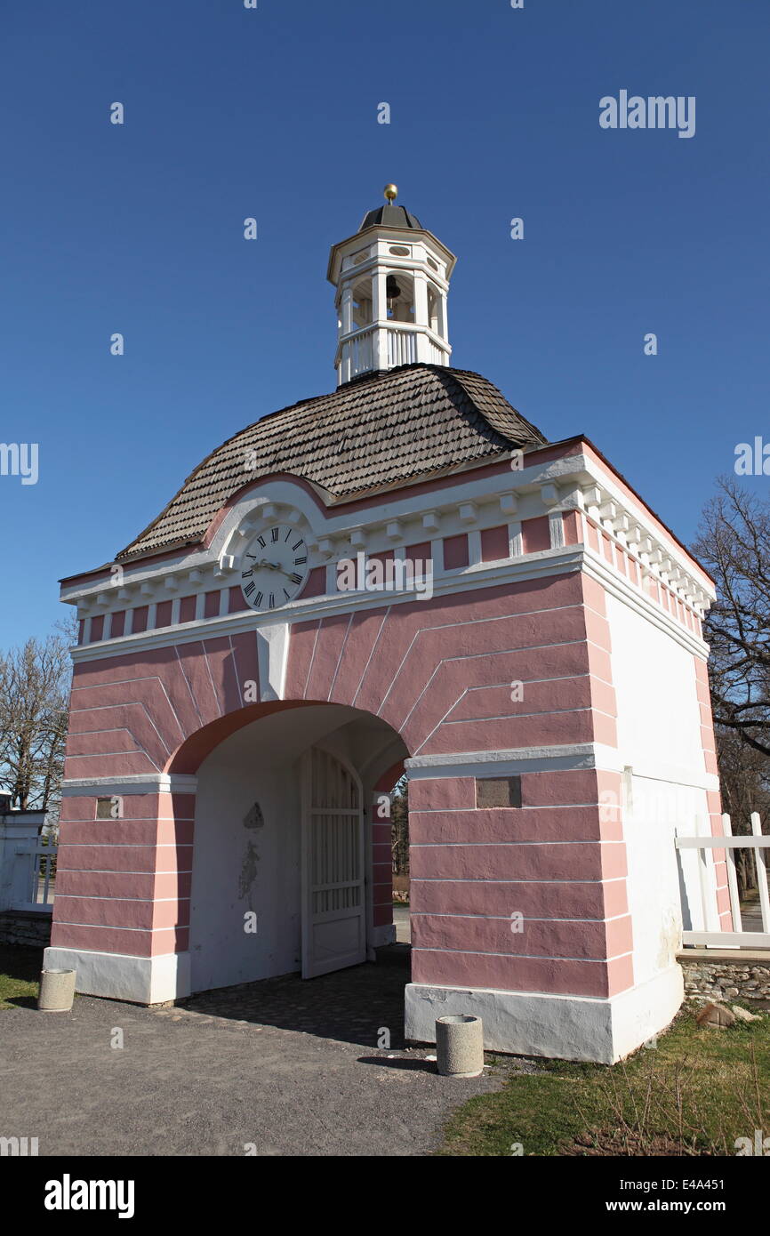 Das Gateway in Sagadi Manor House, ein historisches baltischen deutschen Hotel in Lahemaa Nationalpark, Estland, Europa Stockfoto Das Gateway in Sagadi Manor House, ein historisches baltischen deutschen Hotel in Lahemaa Nationalpark, Estland, Europa Stockfoto