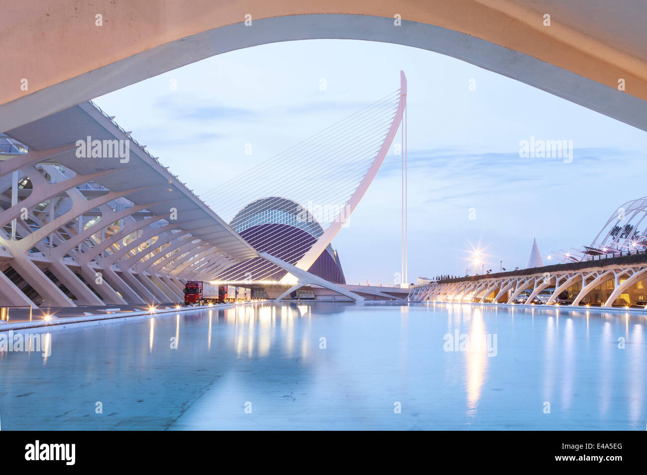 Die Stadt der Künste und Wissenschaften (Ciudad de Las Artes y Las Ciencias) in Valencia, Spanien, Europa Stockfoto