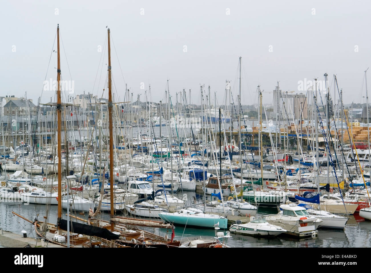 Hafen-Landschaft bei Saint-Malo, Stadt im Nordwesten Frankreichs Stockfoto