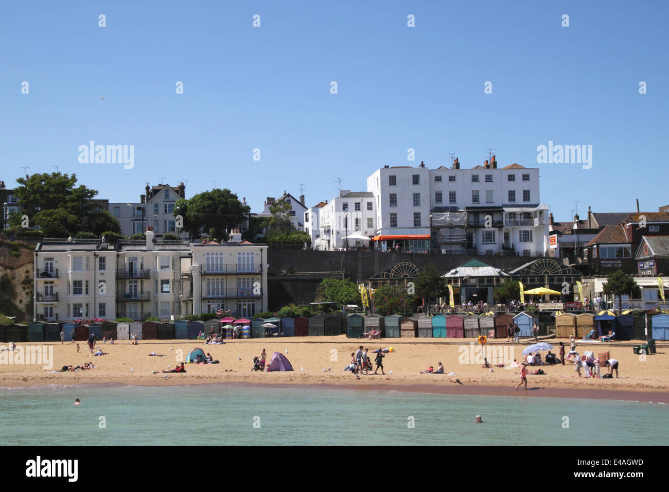 Direkt am Meer Viking Bay Broadstairs Kent Stockfotografie Alamy