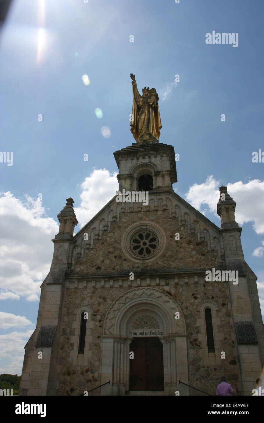 Malerische Kirche in Frankreich Stockfoto