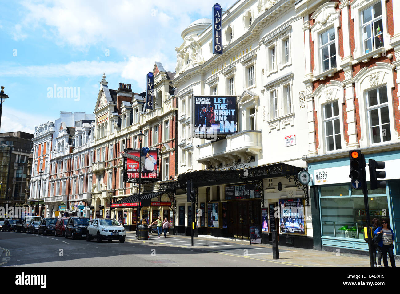 Apollo und Lyric Theater, Shaftesbury Avenue, West End, City of Westminster, England, Vereinigtes Königreich Stockfoto