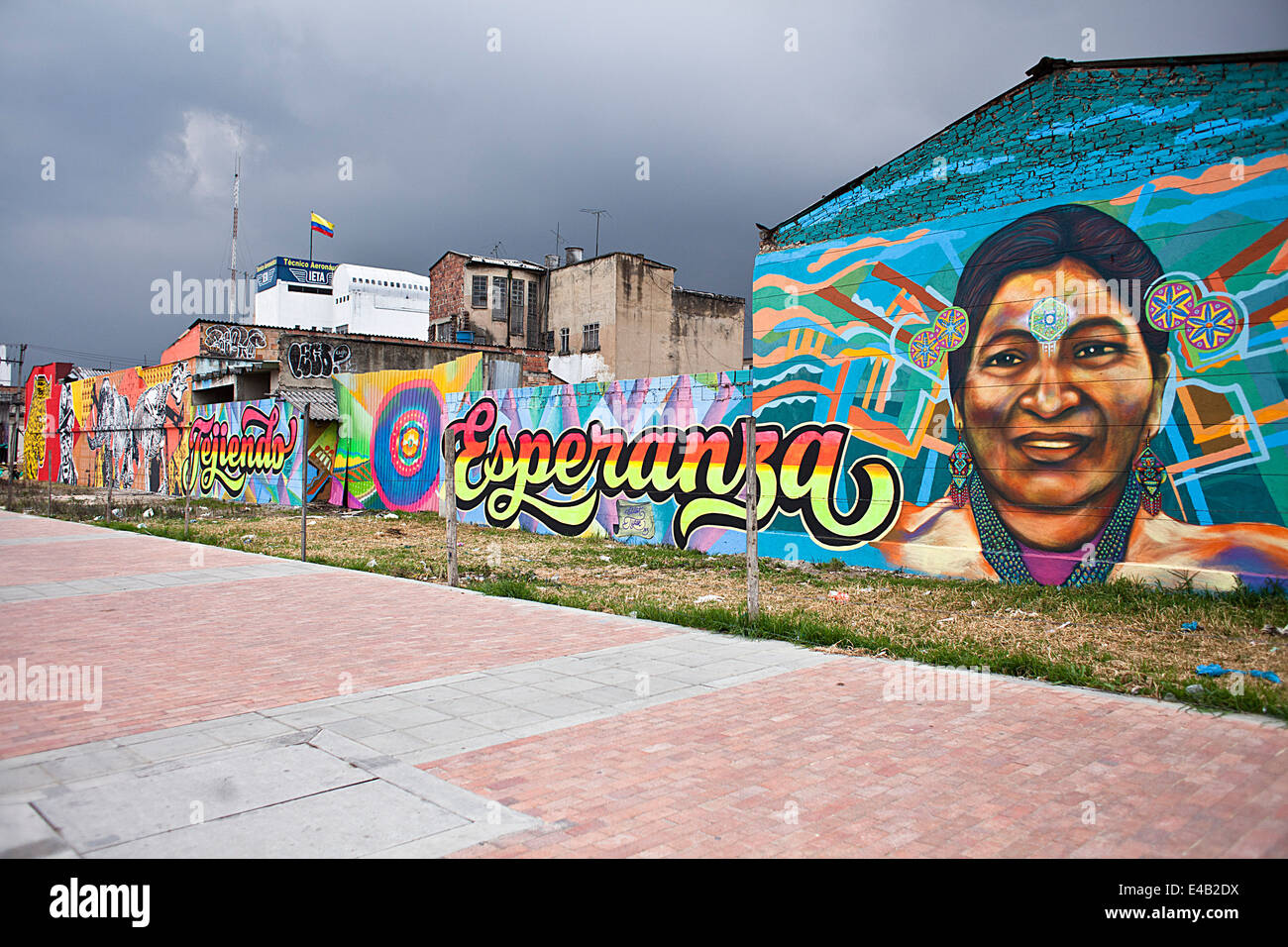 Viele Städte auf der ganzen Welt sind vertreten in der städtischen Kultur, Bogota, ist eine Dichte und vielfältige Stadt, wo die Wände beginnen zu Stockfoto