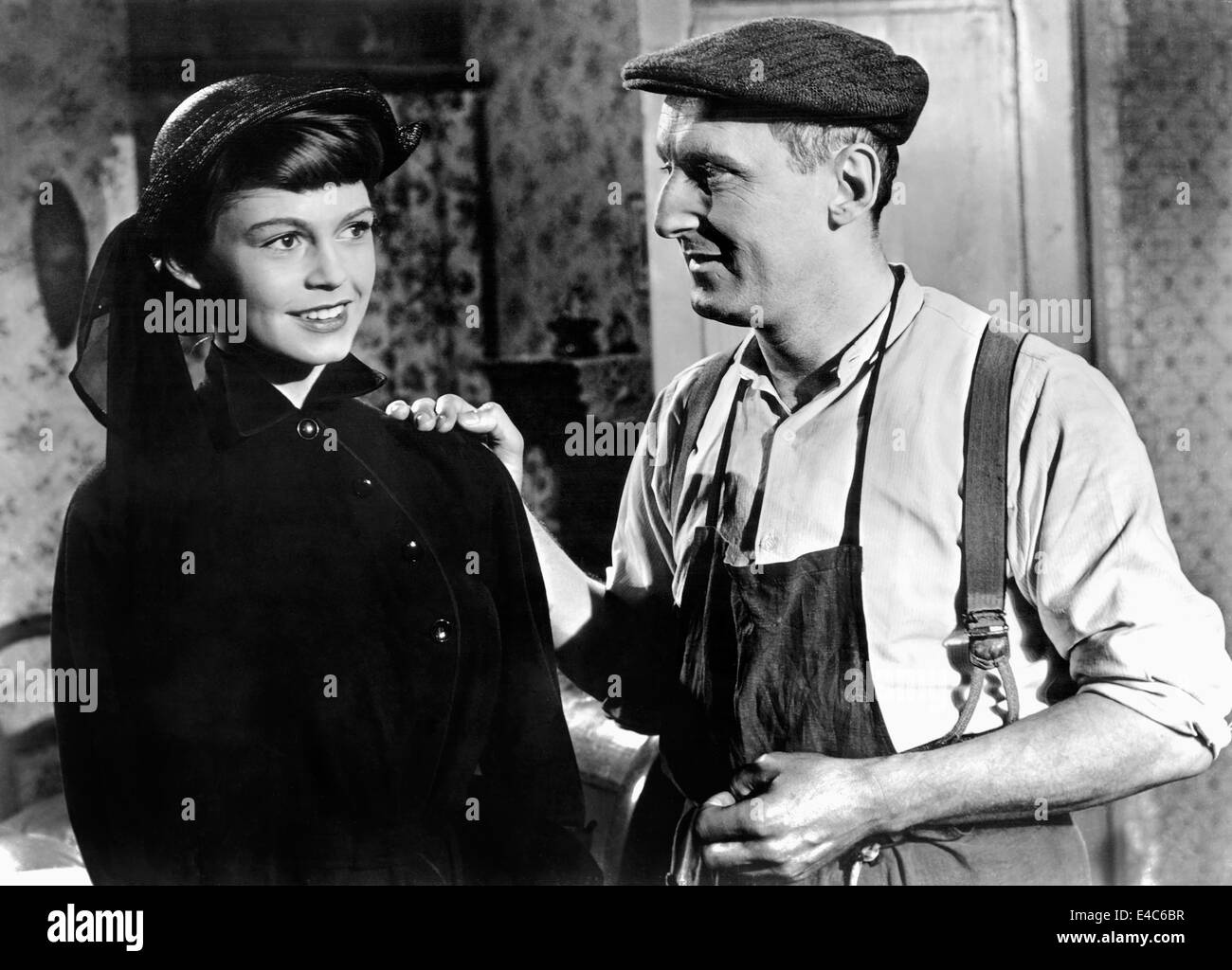 Brigitte Bardot, Bourvil, am Set des Films, "Verrückt nach Liebe" (aka Le Trou Normand), 1952 Stockfoto