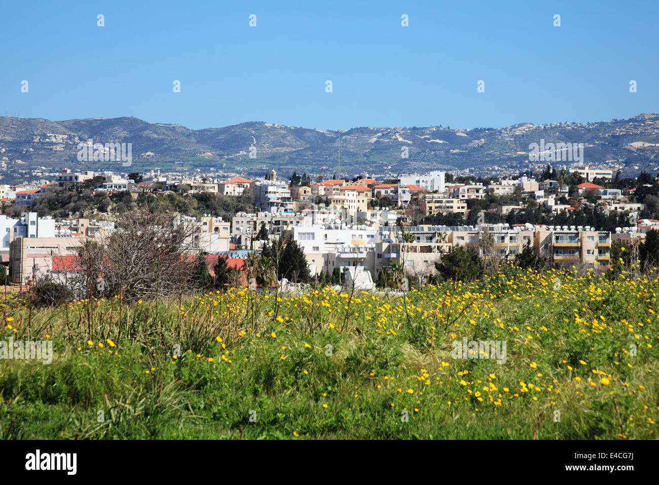 Paphos ist eine mediterrane Küstenstadt im Südwesten von Zypern, Europa Stockfoto