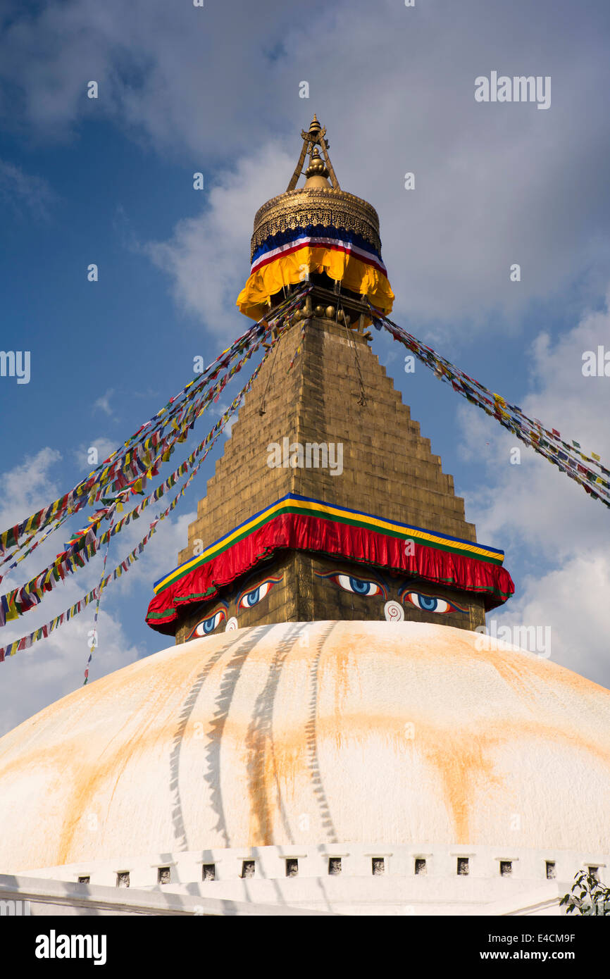 Nepal, Kathmandu, Boudhanath, Stupa Kuppel und alle sehen Buddha-Augen Stockfoto