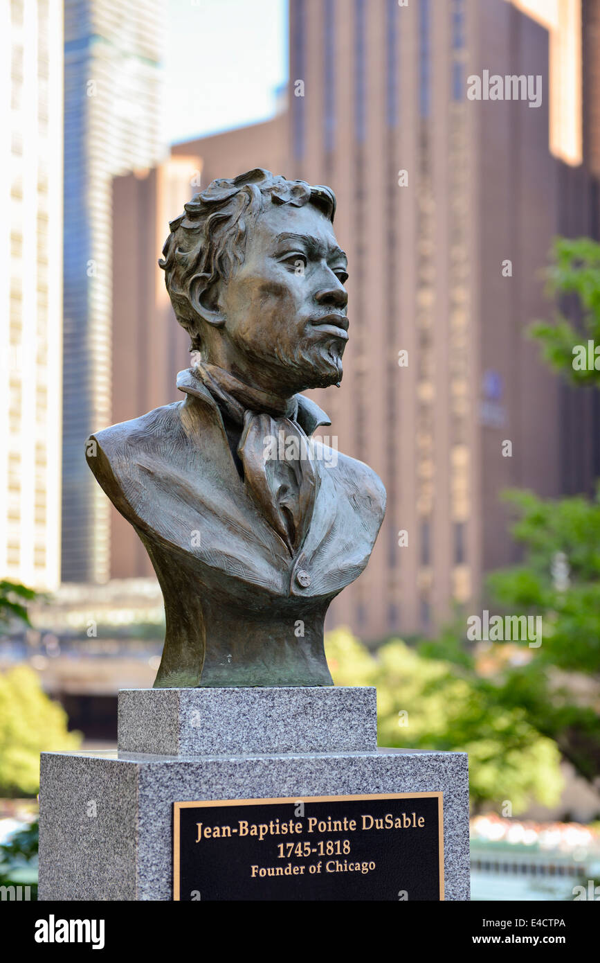 Jean-Baptiste Pointe DuSable, Gründer von Chicago, Büste Skulptur in Pioneer Gericht entlang der Magnificent Mile, Michigan Av Stockfoto