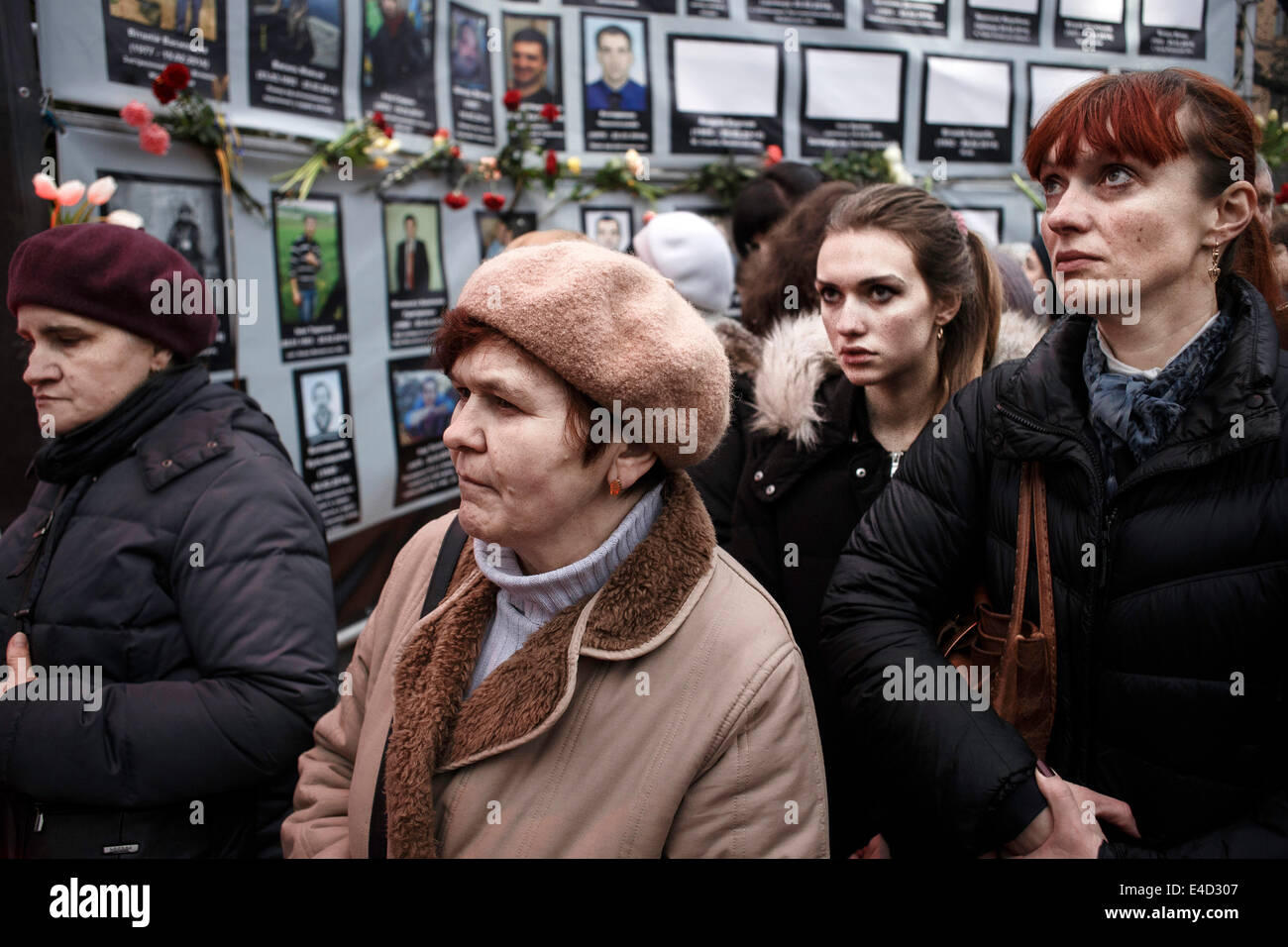 Trauer um Zeremonie für die Opfer der Euromajdan in Lemberg, West-Ukraine, Kiew, Ukraine Stockfoto