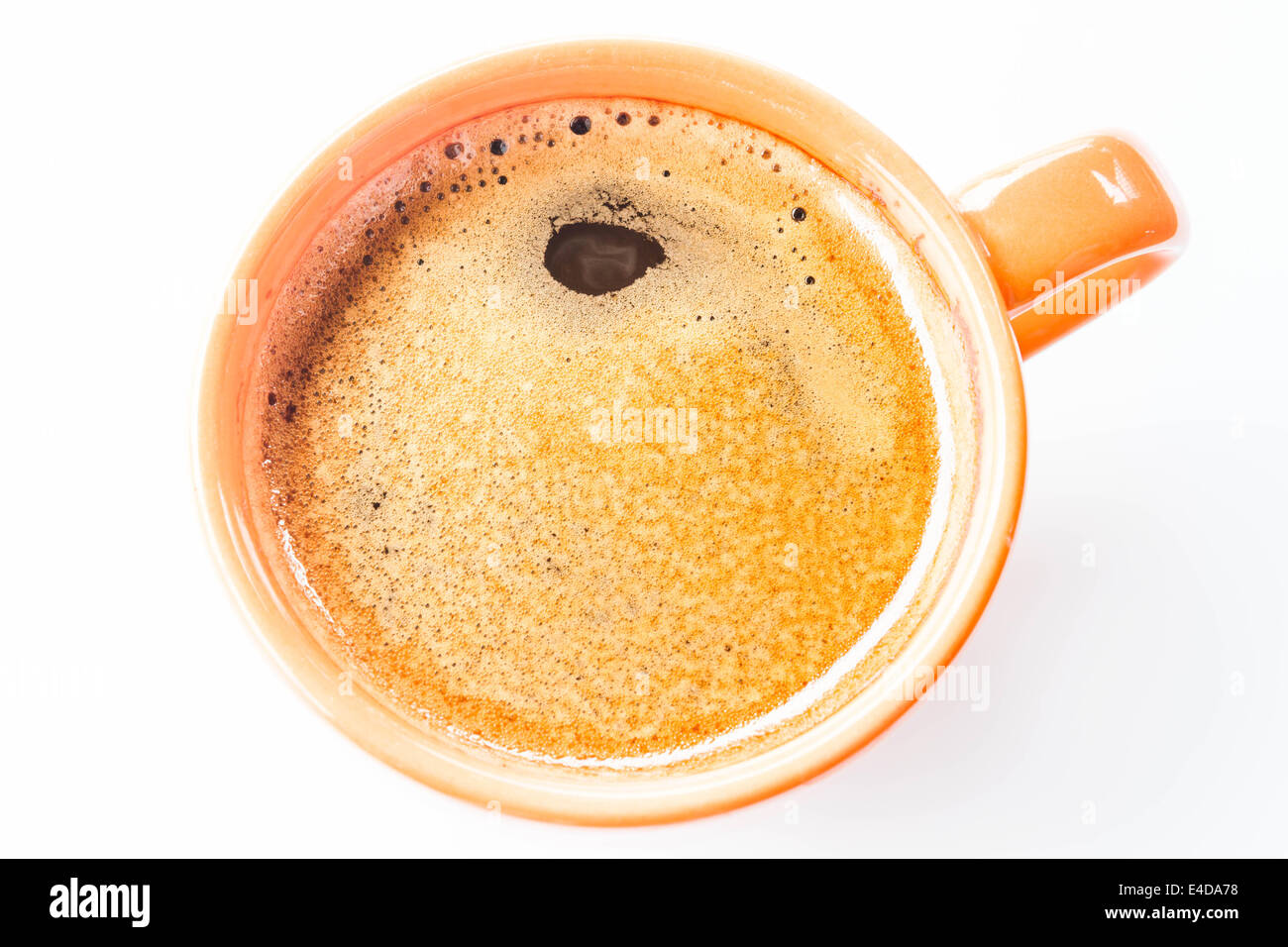 Kaffeesahne Espresso Tasse isoliert auf weißem Hintergrund Stockfoto