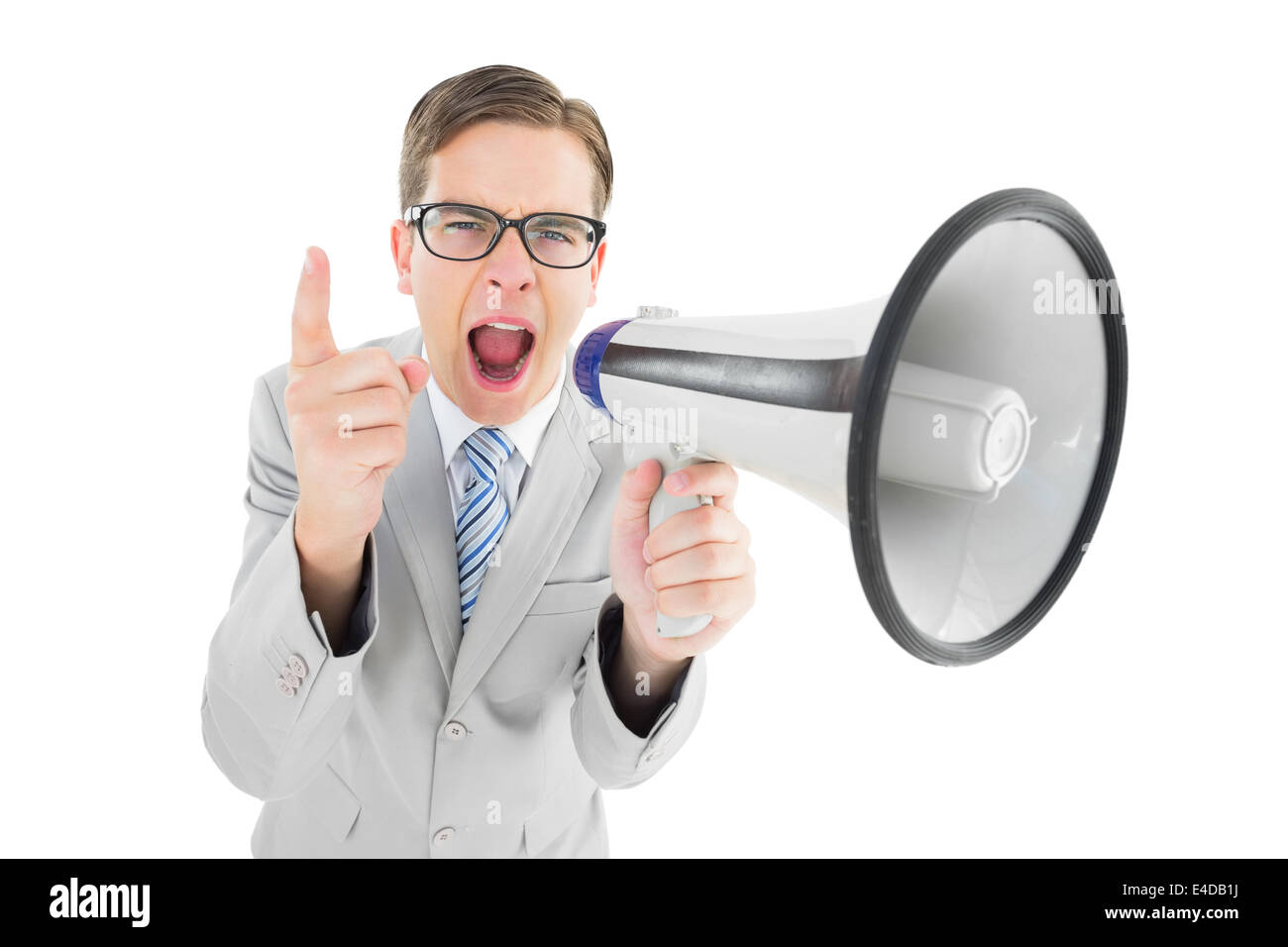 Geeky Geschäftsmann durch Megaphon schreien Stockfoto