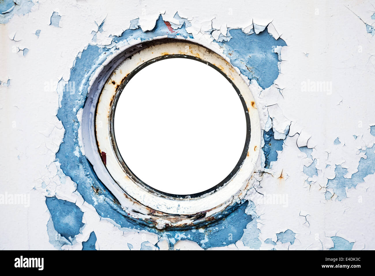 Leere Runde Bullauge in weißen und blauen Schiff Wand Stockfoto