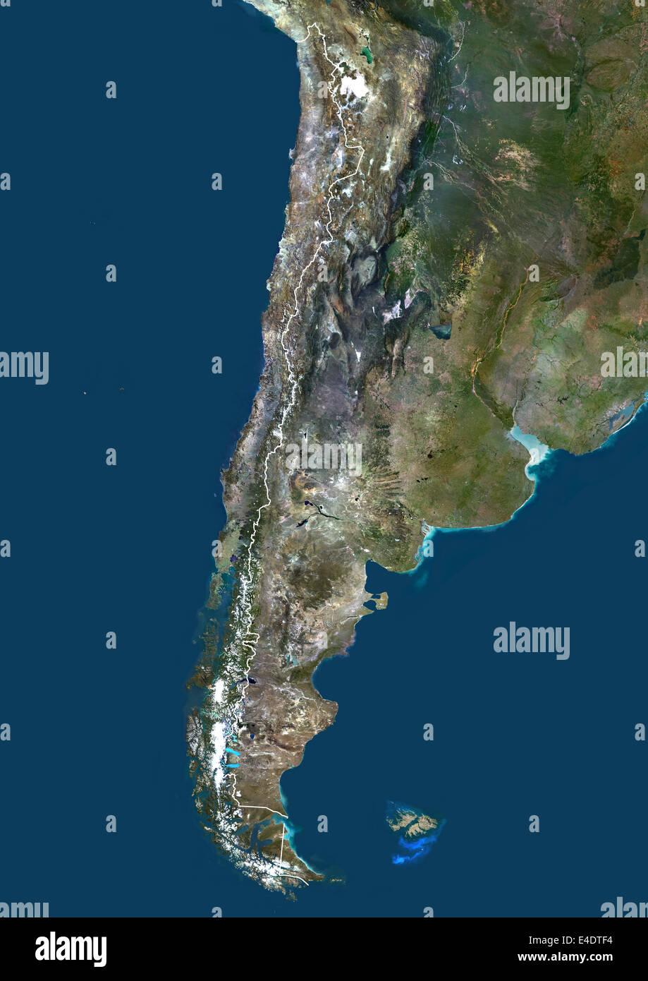 Chile, Südamerika, Echtfarben-Satellitenbild mit Rand. Satellitenansicht von Chile (mit Rand). Dieses Bild wurde erstellt fr Stockfoto