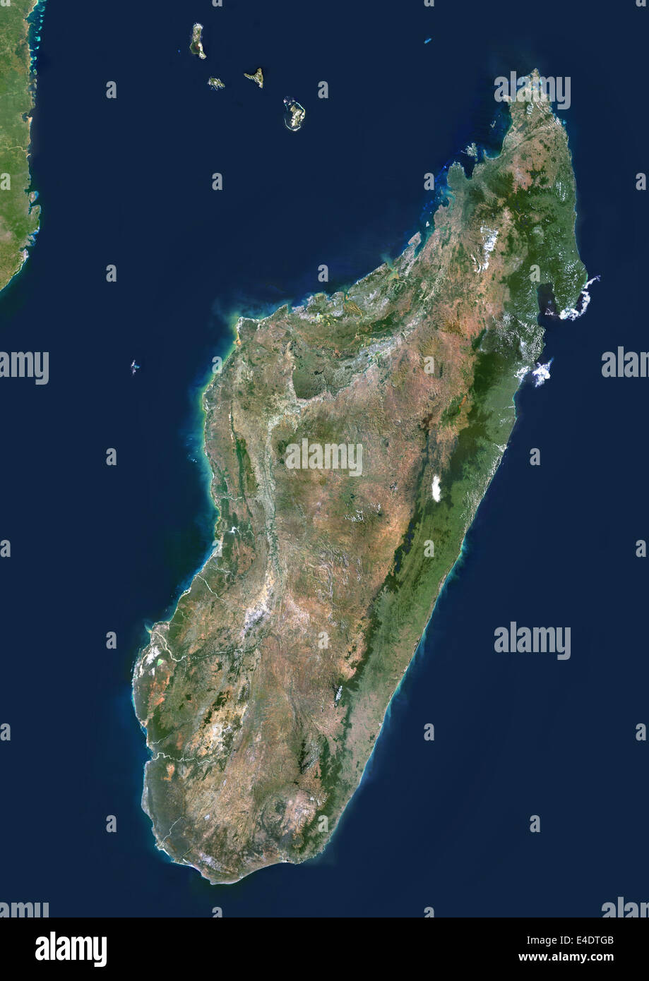 Madagaskar, Echtfarben-Satellitenbild. Madagaskar, Echtfarben-Satellitenbild. Dieses Bild wurde aus Daten zusammengestellt. Stockfoto