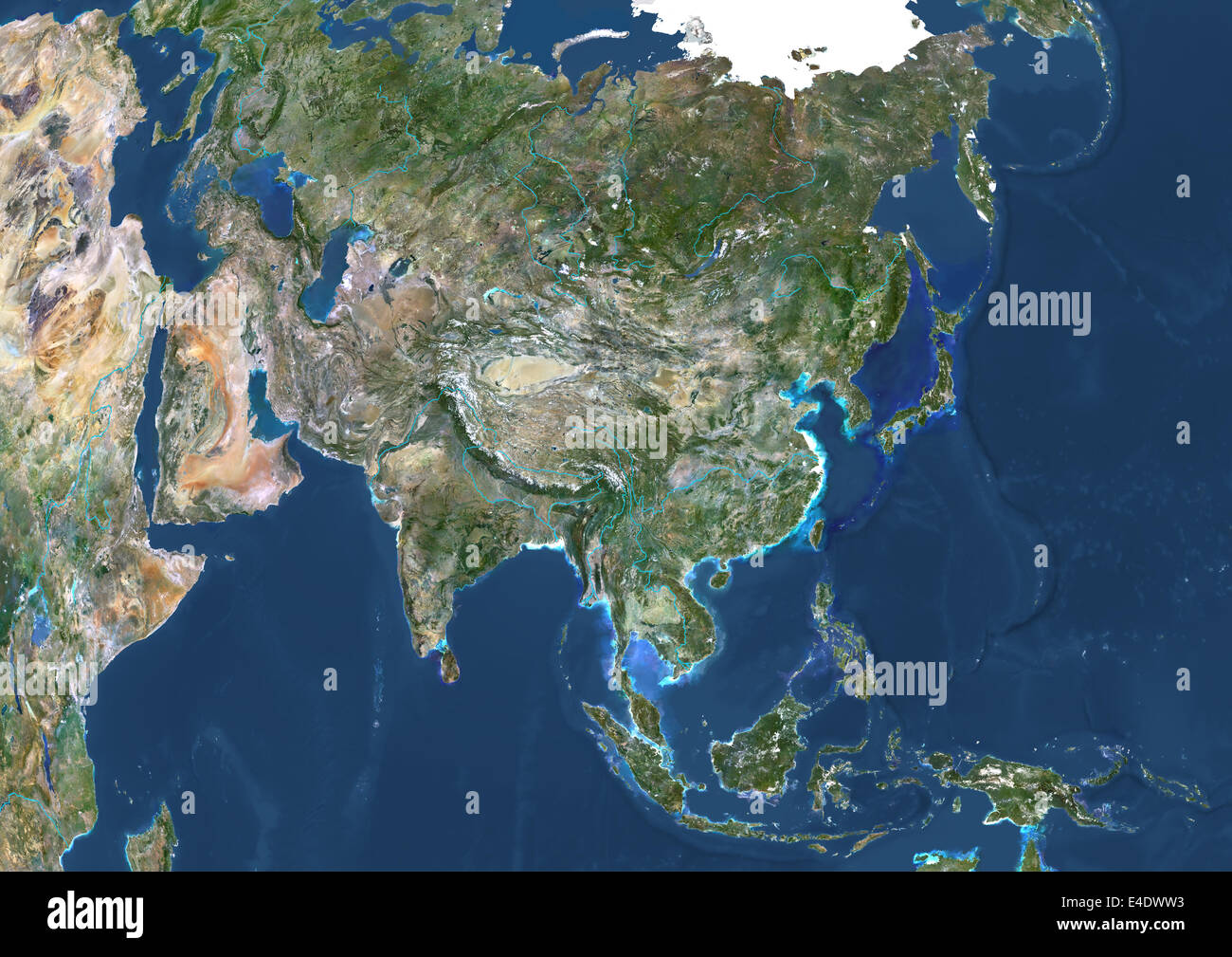 Asien mit großen Flüssen, Echtfarben-Satellitenbild. Echtfarben-Satellitenbild von Asien mit großen Flüssen. Dieses Bild in Lamber Stockfoto