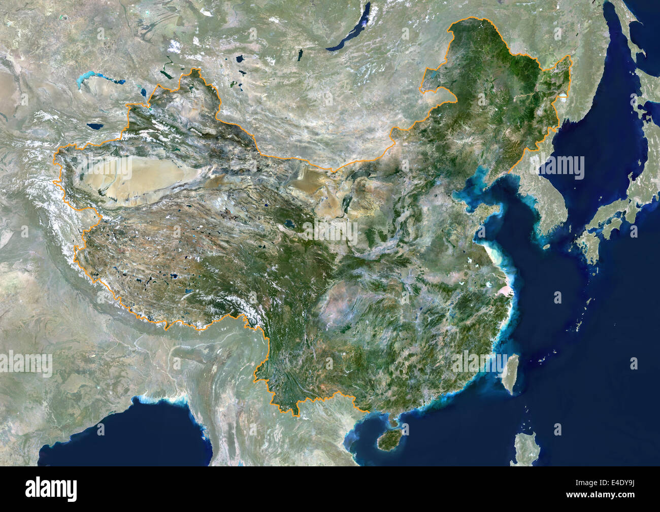 China, Echtfarben-Satellitenbild mit Maske und Grenze. Volksrepublik China, Echtfarben-Satellitenbild mit Maske und b Stockfoto