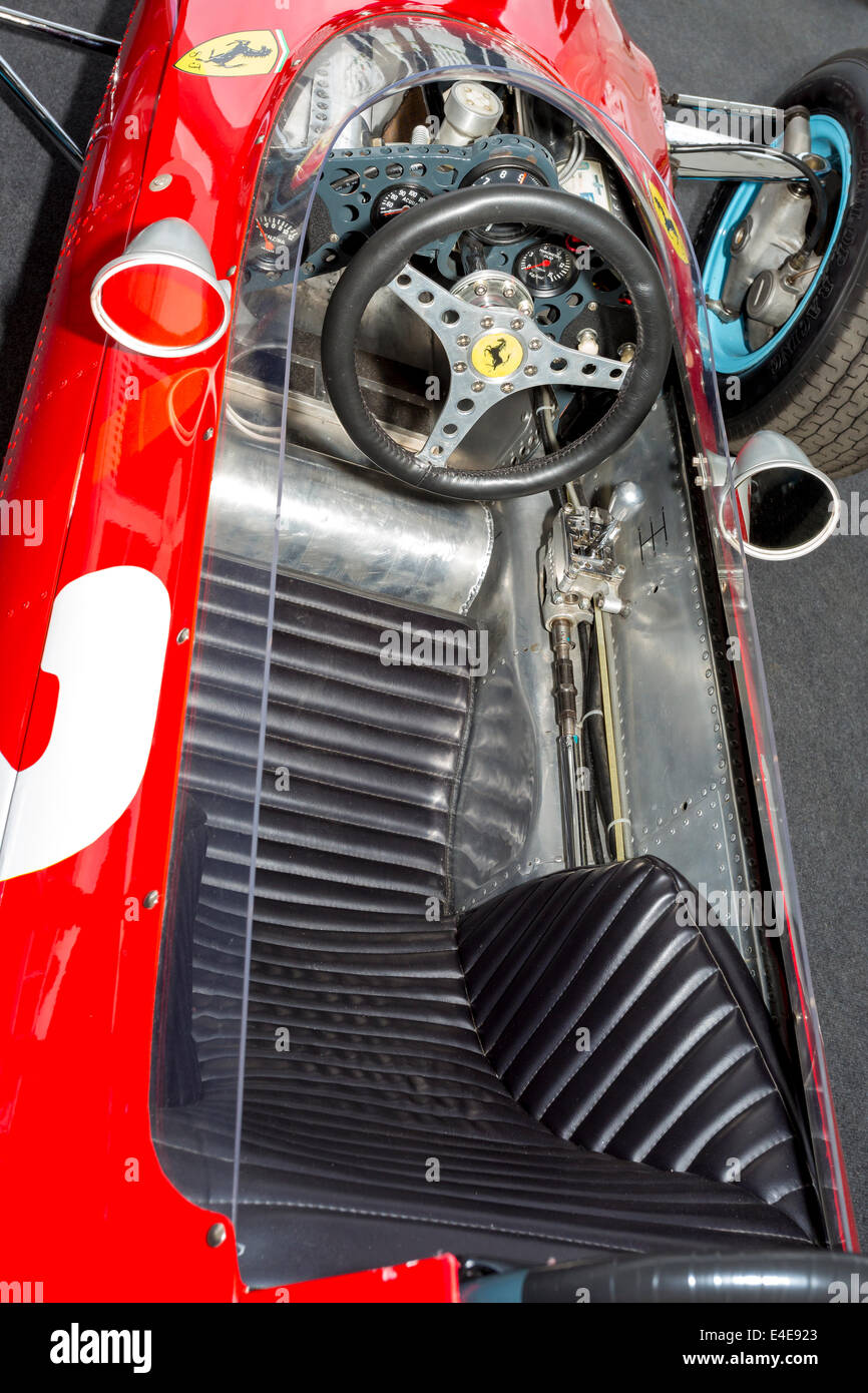 1964 Ferrari 158, John Surtees Meisterschaft Siegerauto. 2014 Goodwood Festival of Speed, Sussex, UK. Stockfoto