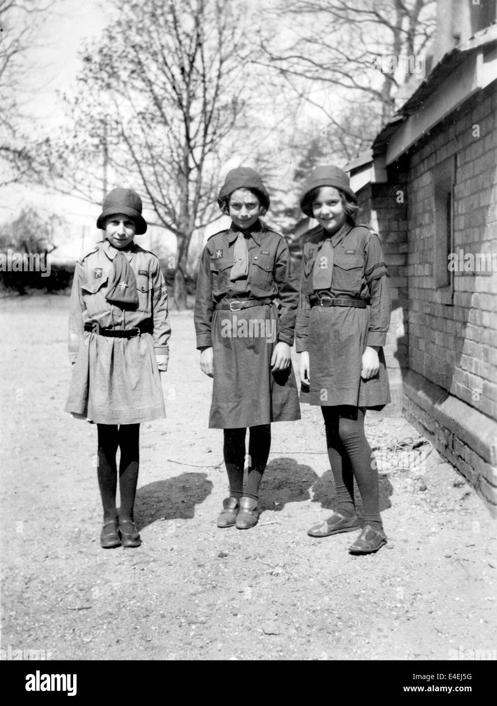 Brownie Pfadfinderinnen 1936 1930s Guiding Guide Gruppe uk Stockfoto