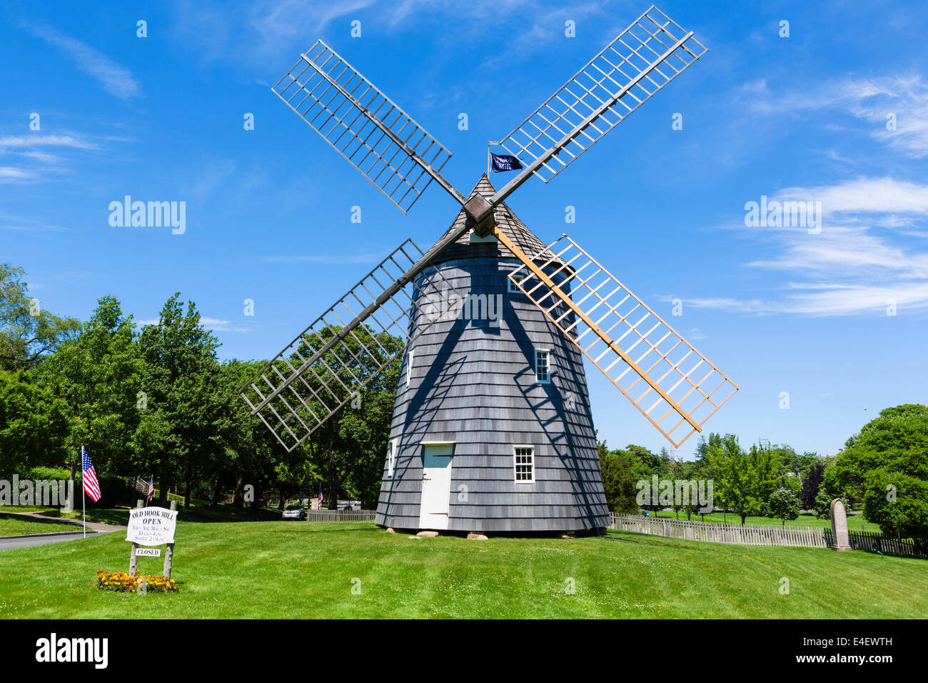 Die alten Haken Windmühle im Dorf von East Hampton, Suffolk County, Long Island, NY, USA Stockfoto